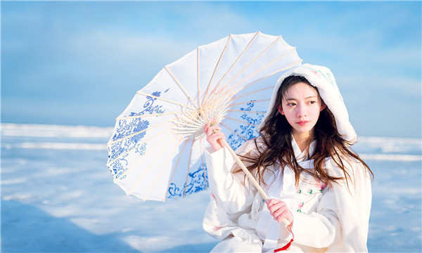 华龙试管代怀生子多少钱一个？助孕之路的费用分析与方案选择