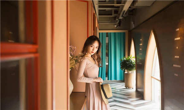 华龙试管代怀生子机构多少钱？全方位解答你关心的问题